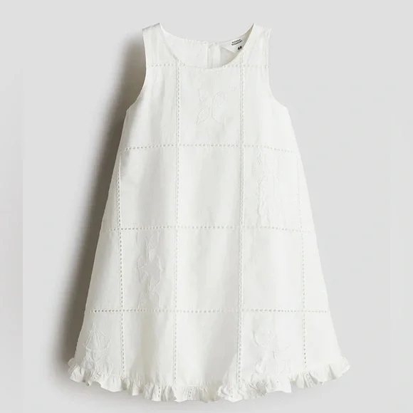 H&M x Georgia Beaumont Girls’ White Embroidered Cotton Dress/Beige Ballet Flats - Picture 4 of 14